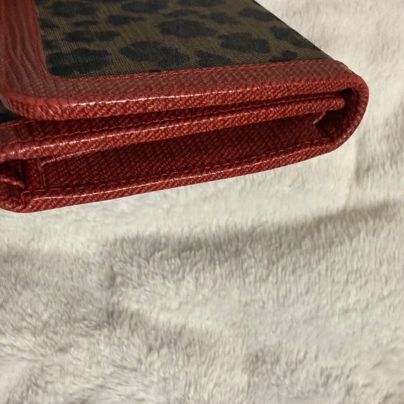 Fendi Leopard TrifWallet - Picture 9 of 11